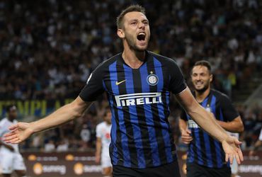 De Vrij krijgt van alle Nederlanders het meeste geld in de Serie A