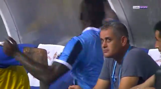 🎥 | Balotelli blijft Balotelli: 'Super Mario' is WITHEET na vroege wissel