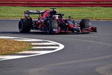 Horner in zijn nopjes met eerste rondjes van RB15 op Silverstone