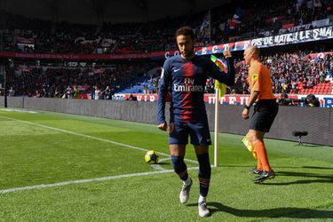 Oh oh! Neymar meldt zich niet op trainingsveld PSG: 'We zullen gepaste maatregelen nemen'