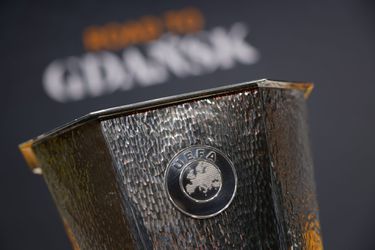 Dit is de loting van de halve finales van de Europa League