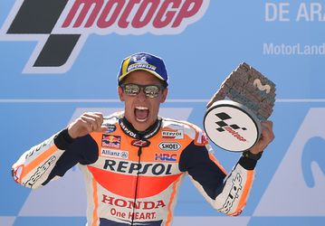 Márquez doet goede zaken in Aragón met Grand Prix-zege