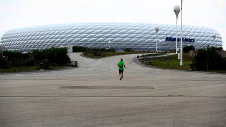 Bundesliga hoopt in mei weer te voetballen, maar heeft de Duitse bevolking tegen zich