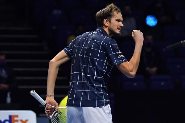 Daniil Medvedev schrijft voor het eerst de ATP Finals op zijn naam