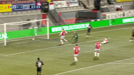 📷 | Oordeel zelf: moet deze goal van NEC gewoon tellen?