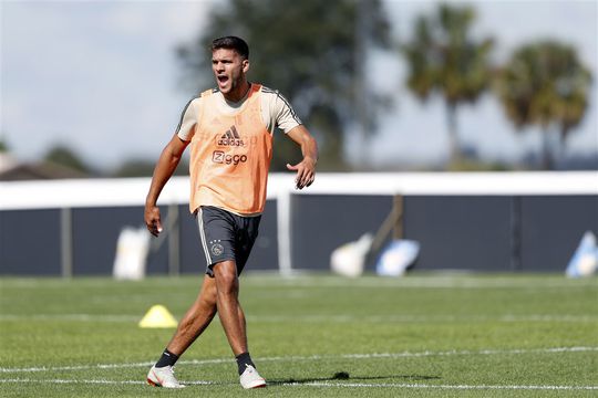 Ajax-watcher Jansen enthousiast over Magallán tijdens trainingskamp Ajax: 'Echt een beest'