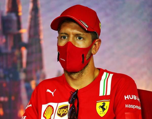 Vettel verwacht niks van de hulp van Ferrari