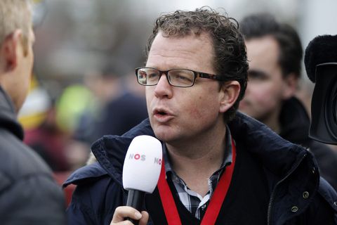 Besmette NOS-verslaggever deelt bizarre dag in quarantaine: 'Totale chaos, is dit normaal?'