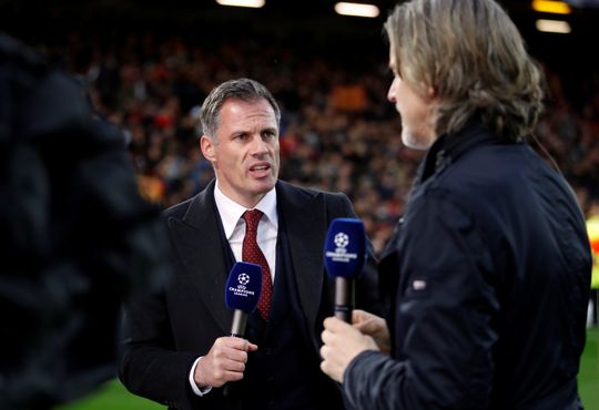 Liverpool-legende Jamie Carragher feest erop los met fans voor CL-finale (video)