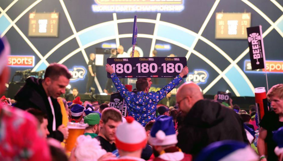 Niet iedereen is Van Gerwen: darter gooit op Q-School gemiddelde van 36