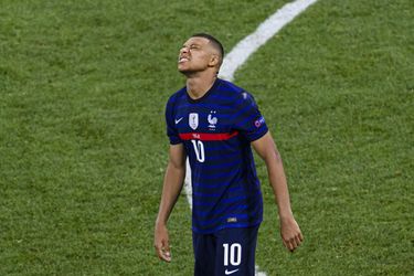 Lief! Ultras PSG verklaren steun aan 'gelynchte' Kylian Mbappé