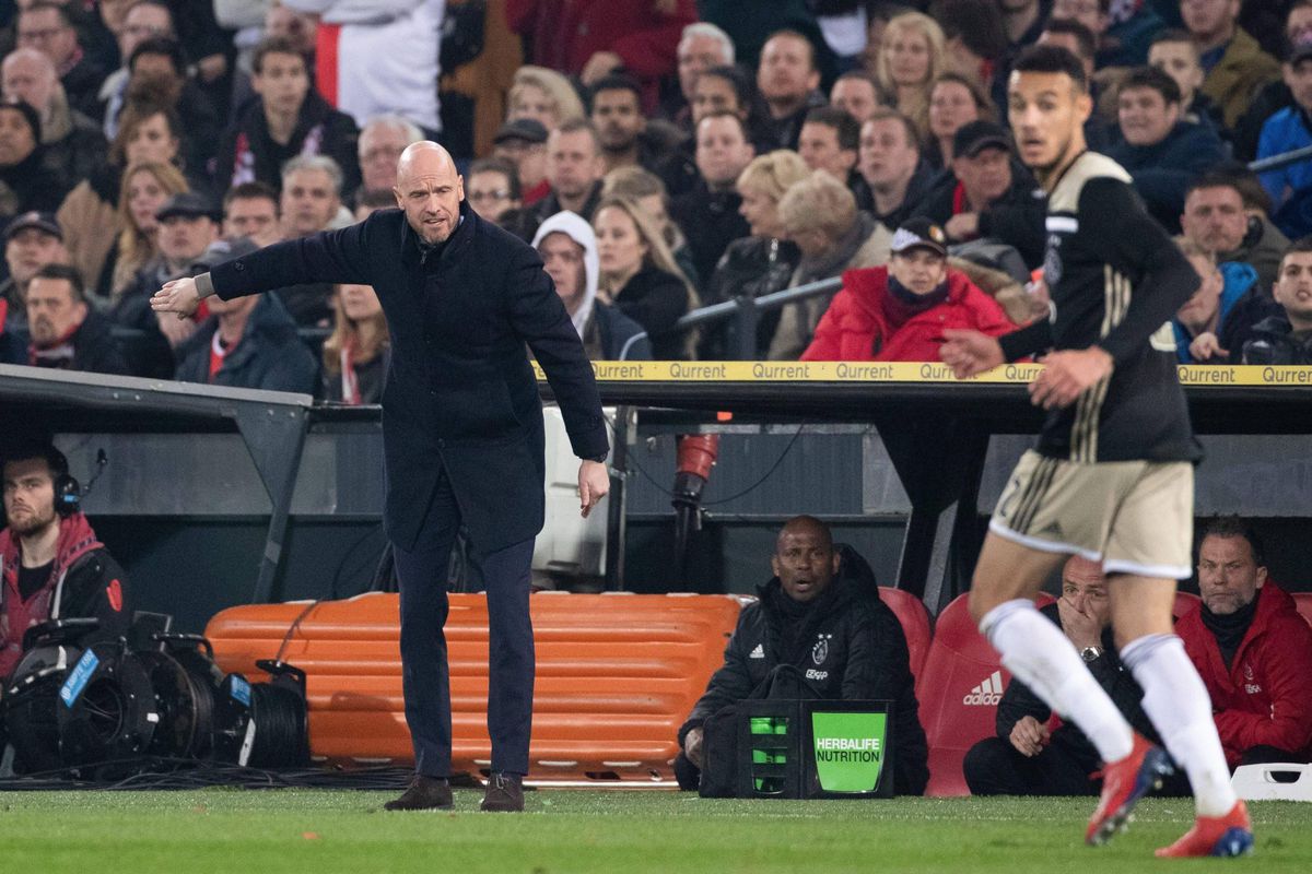 Ten Hag is trots op Ajax: 'Zo laat je zien dat je wil winnen'