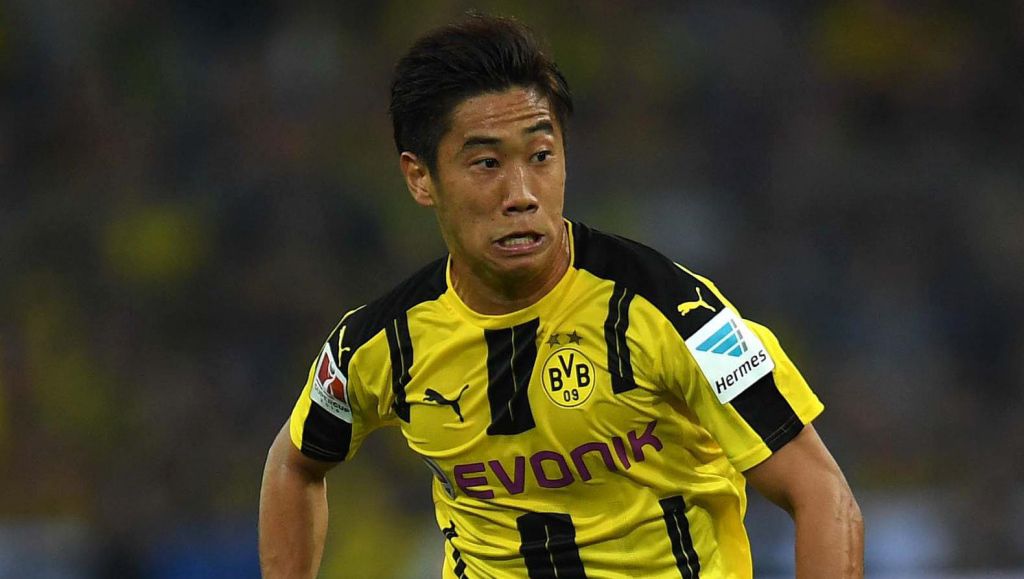 Nieuwkomer Schürrle en Kagawa schieten Dortmund voorbij vierdeklasser