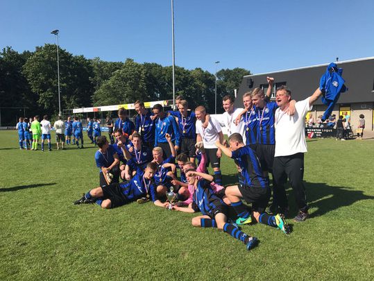 Bizar! Amateurploeg wint beker na 48 (!) penalty's