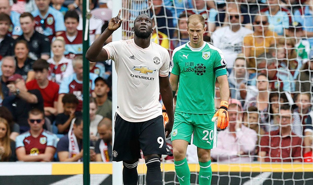 Lukaku heeft nu al net zoveel goals als Drogba in de Premier League