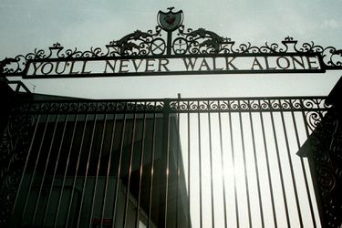 Chinese zakenlui willen Liverpool kopen voor gigantisch bedrag