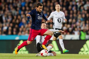 Younes zet Ajax op voorsprong met goal en assist (video)