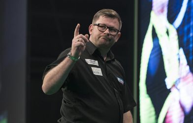 Stand Premier League: Van Gerwen zakt weg, Barney in gevarenzone