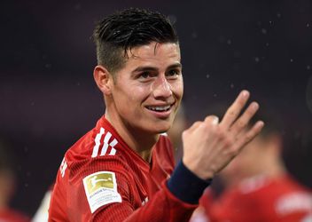 Bayern krikt doelsaldo lekker op na dikke zege op Mainz