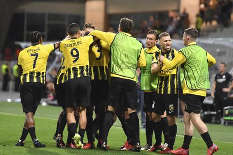 Vitesse begint groepsfase Conference League met zege op makkelijkste tegenstander