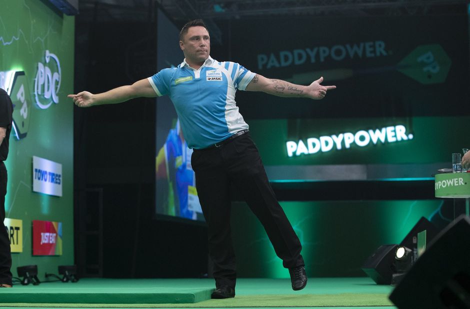Winnende debutant en flinke comebacks in middagprogramma Champions League of Darts