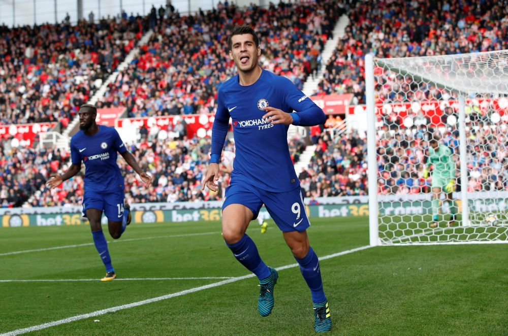 Effectief Chelsea dankt hattrickheld Morata tegen Stoke (video)