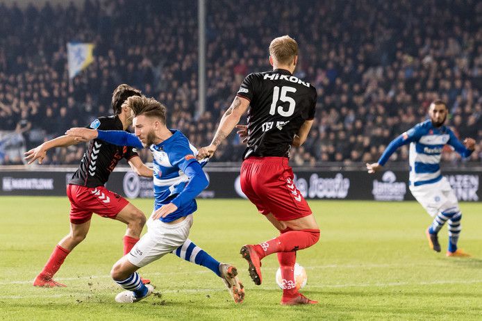 Scheidsrechtersbaas KNVB: de VAR heeft De Graafschap genaaid