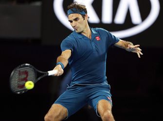 Federer als titelverdediger eenvoudig door naar 2e ronde Australian Open