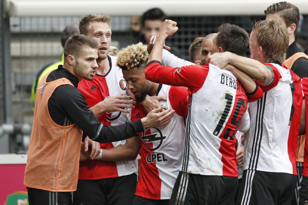 Vilhena goud waard voor Feyenoord in heerlijk voetbalgevecht