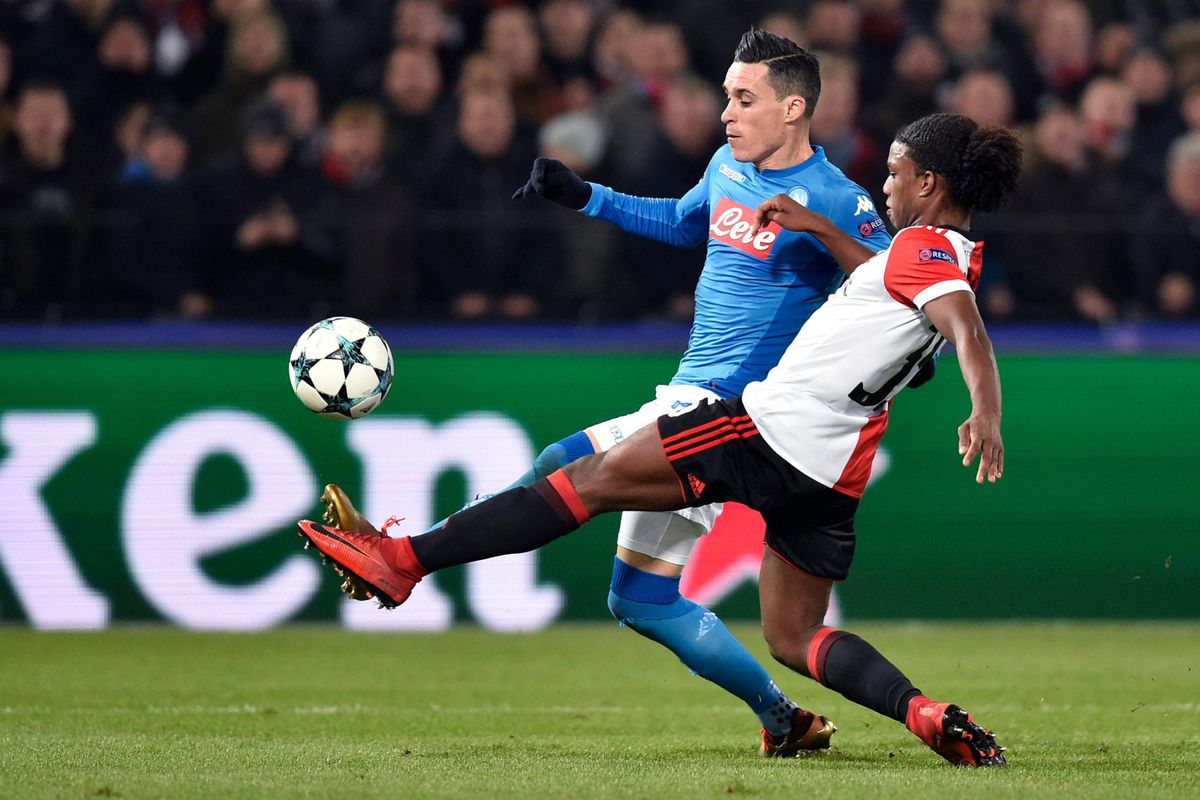 Malacia, de nieuwe onbevangen groeibriljant van Feyenoord