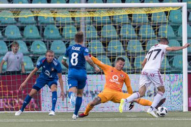 Beschamende vertoning: geblunder in defensie kost Feyenoord een 3-0 (!!!) achterstand (video)