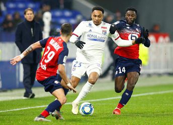 Kenny Tete gaat de Premier League in: Nederlandse rechtsback van Lyon naar Fulham