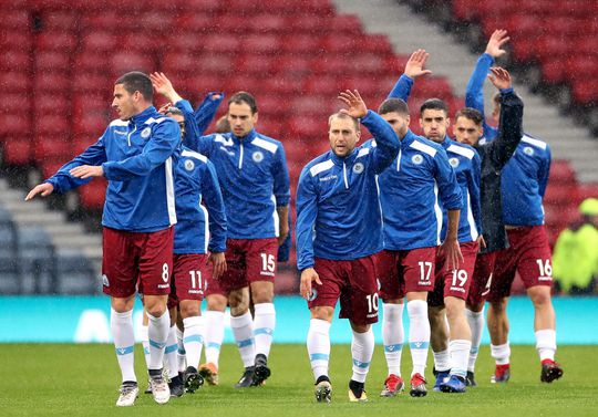 Twitter San Marino viraal na kansloze partij tegen Schotland: 'EEN SCHOT OP DOEL!'