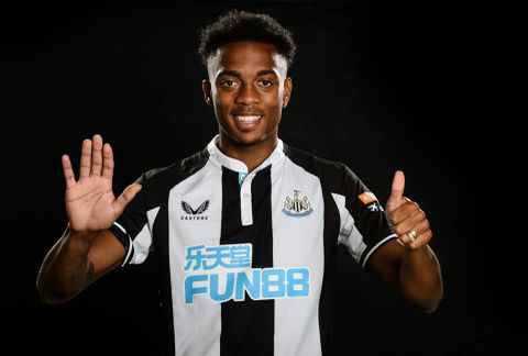 Arsenal begint het seizoen slecht, maar verkoopt wel talent aan Newcastle United