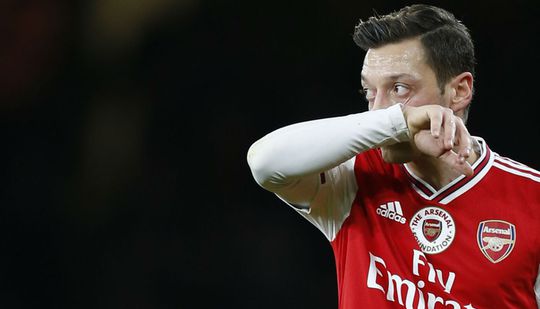 Özil na kritische tweet uit Chinese PES 2020 geschrapt