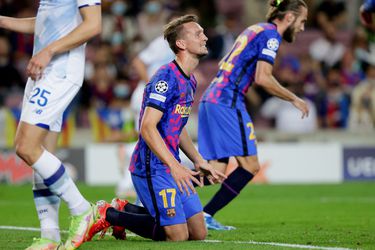 Luuk de Jong heeft het zwaar bij Barça: uitgefloten in Camp Nou, volop kritiek van media