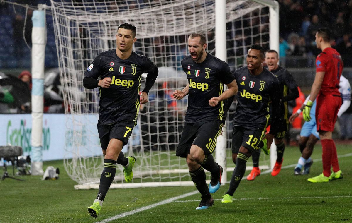 Slecht Juventus blijft ongeslagen in Serie A dankzij dankzij rebound en penalty in laatste kwartier