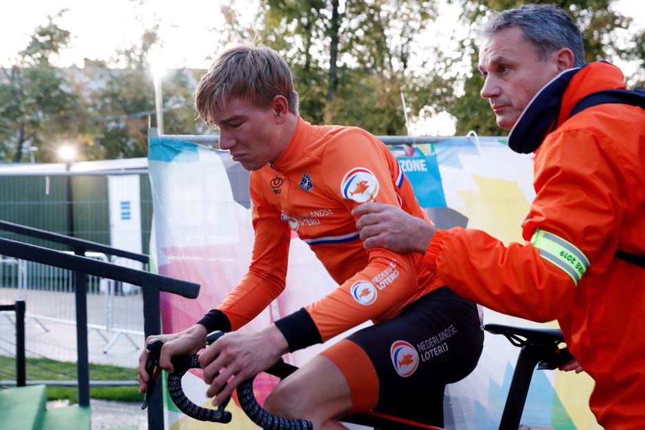 KNWU-directeur na diskwalificatie Eekhoff: 'Voelt alsof Nils gebruikt wordt als voorbeeld'