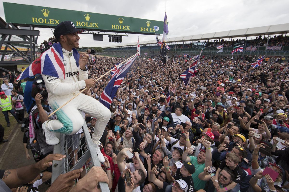 Hamilton: 'Zo trots dat dit is gelukt, nu op naar de titel'