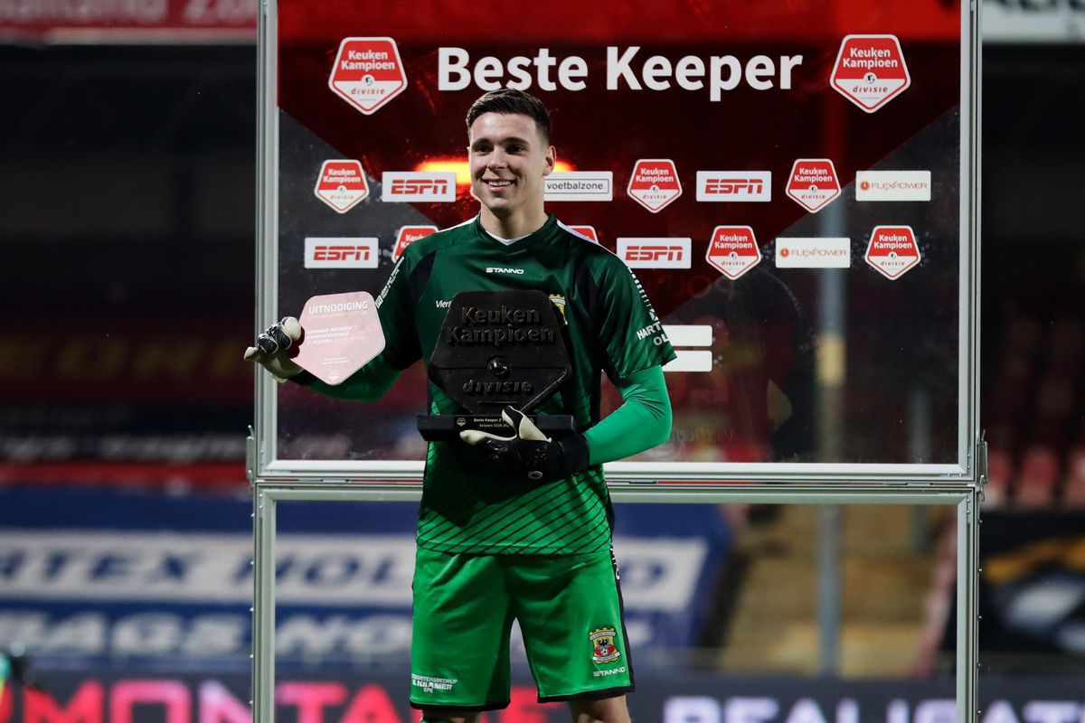 Deze keeper heeft nu het record van meeste clean sheets in de eerste divisie