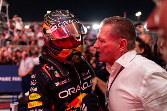 Jos Verstappen schiet uit zijn slof na opmerking over zoon Max: 'Mafketel!'