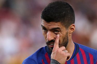 'Circus' Suarez: Paneka-pingel, rabona-assist en doelpunt vanuit vrije trap (video)