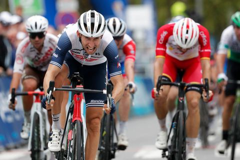 Bauke Mollema moet alleen João Almeida voor zich dulden in 1e etappe Ronde van Luxemburg