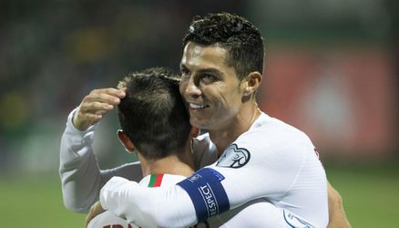 Ronaldo heeft na 4 goals tegen Litouwen bijna almachtig interlandrecord in handen