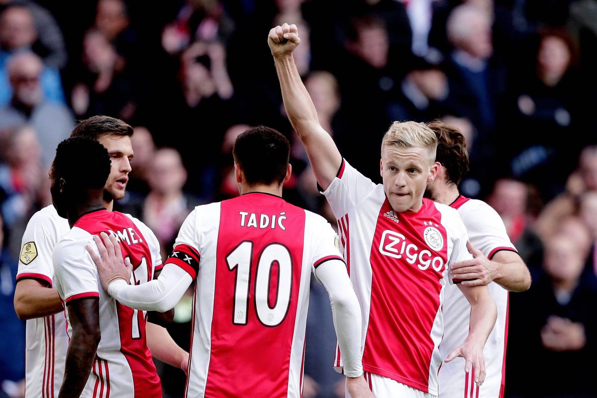 ⚽️⚽️⚽️ | Ajax blijft op schema voor deze bizarre doelpuntenrecords