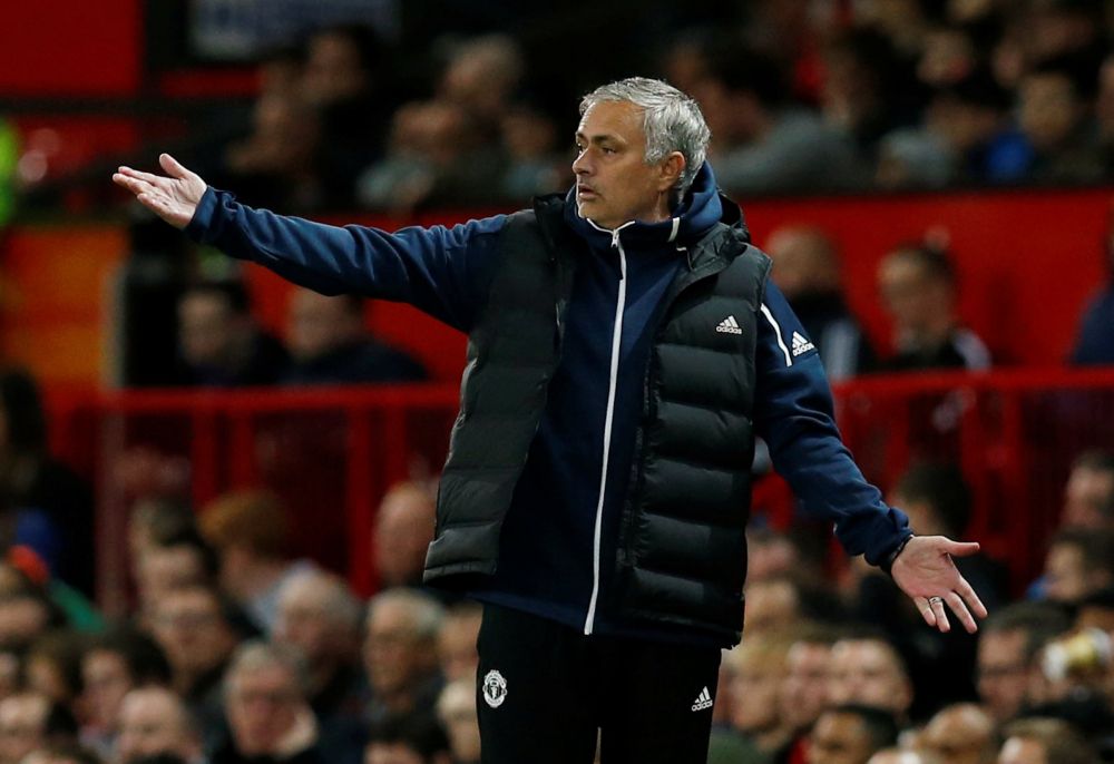 Uitschakeling United boeit Mourinho amper: 'De League Cup is nu niet langer een zorg'