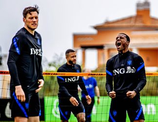 Opvallend! Wijnaldum noemt De Roon als een van de Oranje-aanvoerders