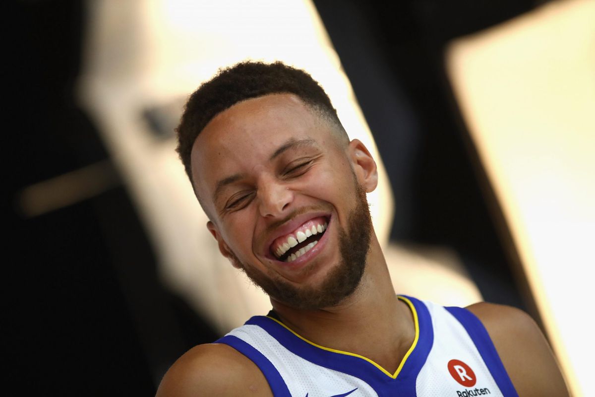 Trump laat basketballer Curry niet langer twijfelen: uitnodiging ingetrokken