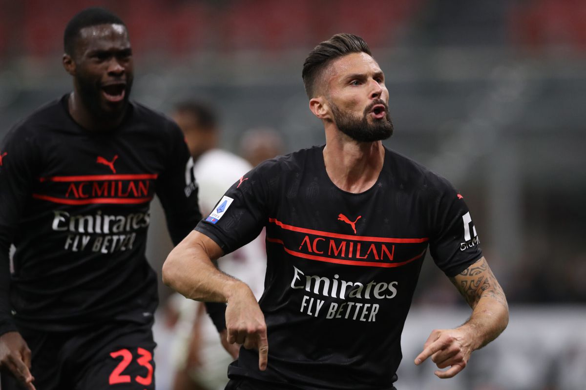 🎥 | AC Milan wint dankzij Giroud van Torino en gaat weer even alleen aan kop Serie A
