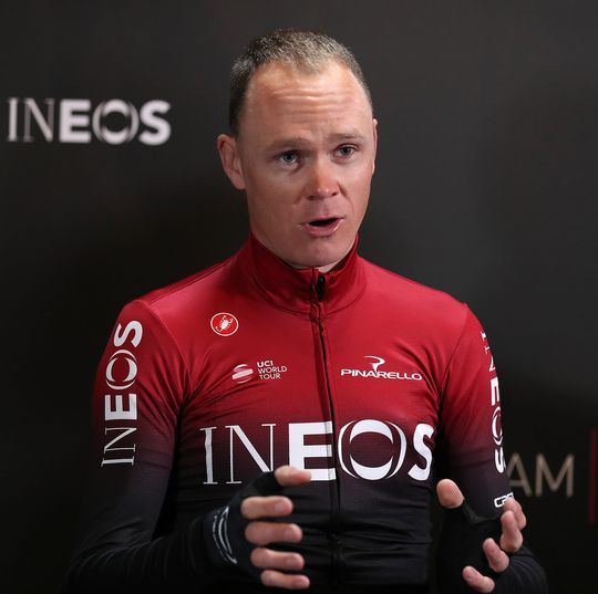 Froome en co fietsen voortaan in rood-zwart bij nieuwe naamgever INEOS